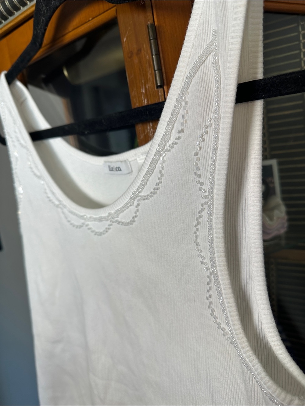 Liz & co White Beaded Scoop-Neck Tank